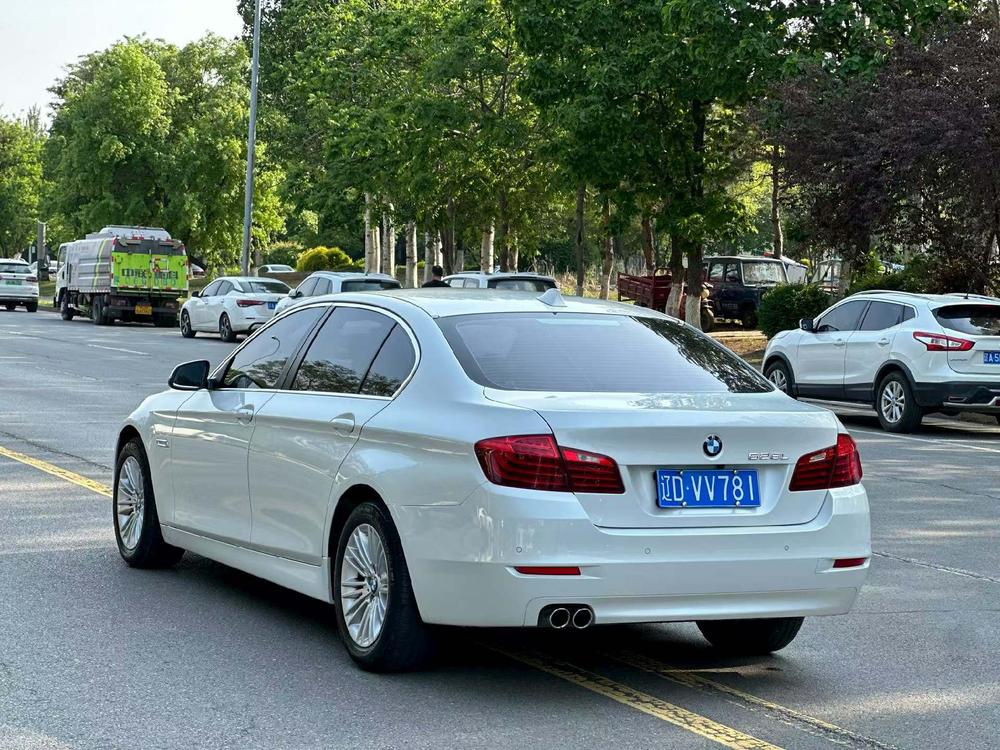 BMW BMW 5-Series
