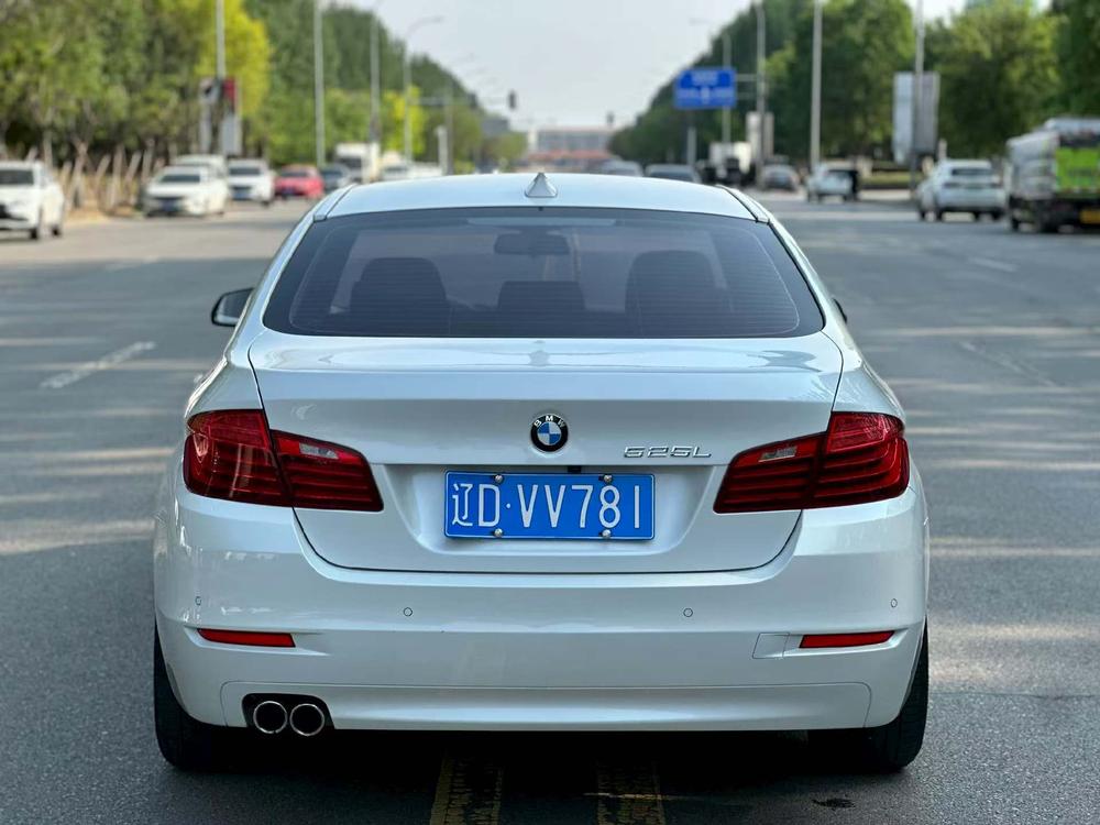 BMW BMW 5-Series