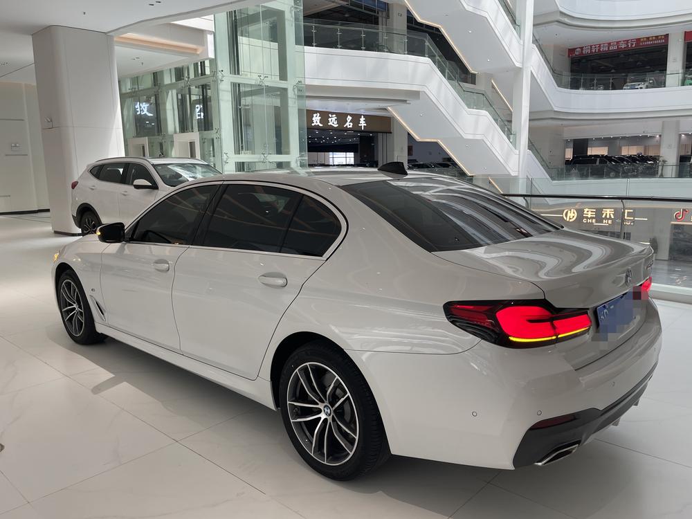 BMW BMW 5-Series