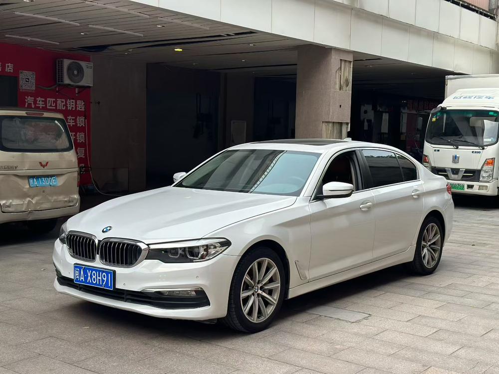 BMW BMW 5-Series