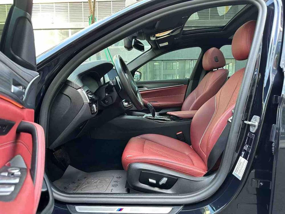 BMW BMW 5-Series