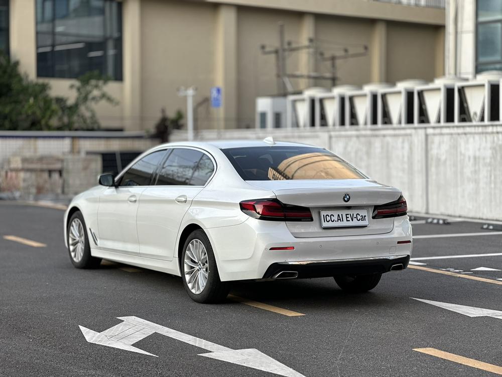 BMW BMW 5-Series
