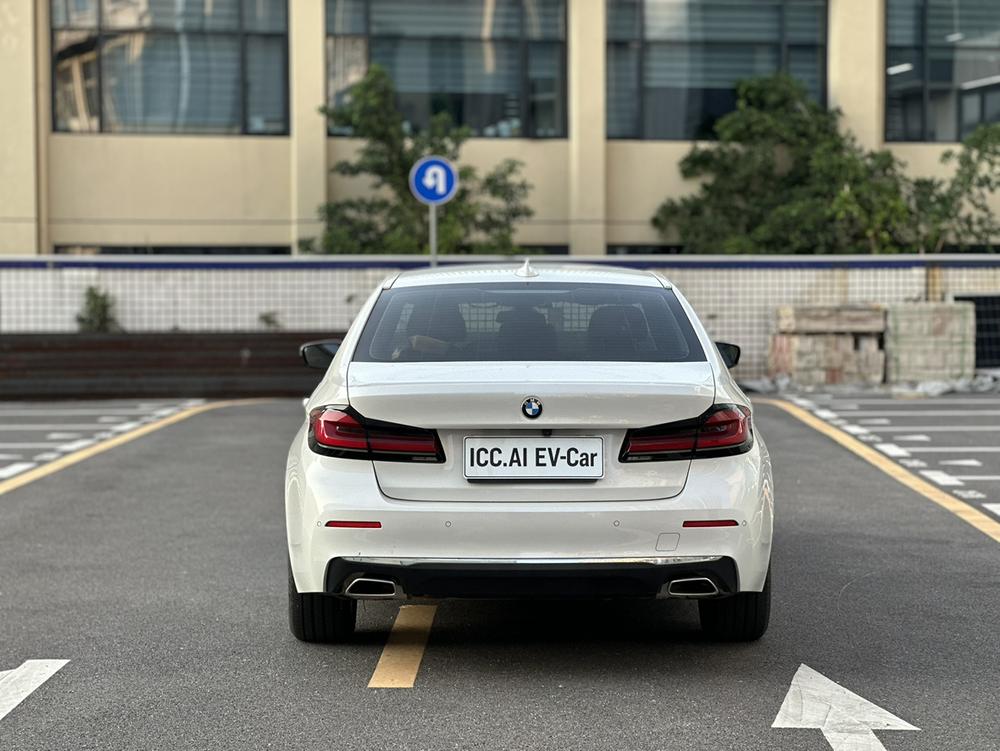BMW BMW 5-Series