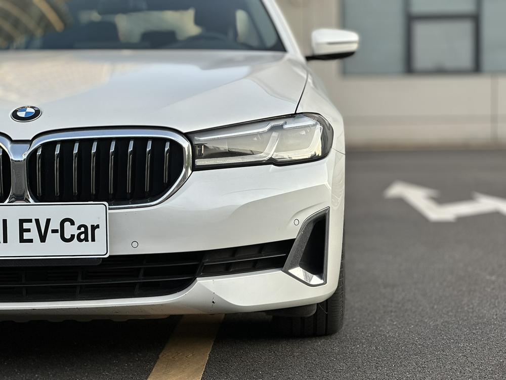 BMW BMW 5-Series