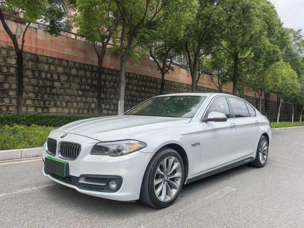 BMW BMW 5-Series