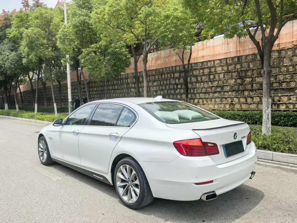 BMW BMW 5-Series