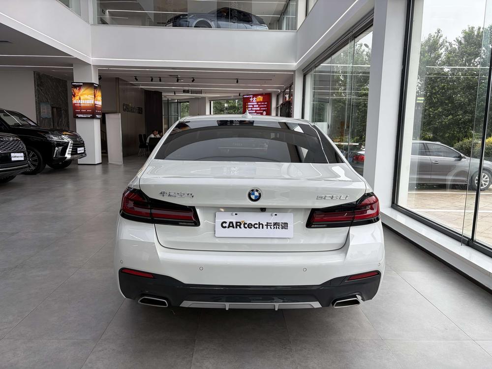 BMW BMW 5-Series