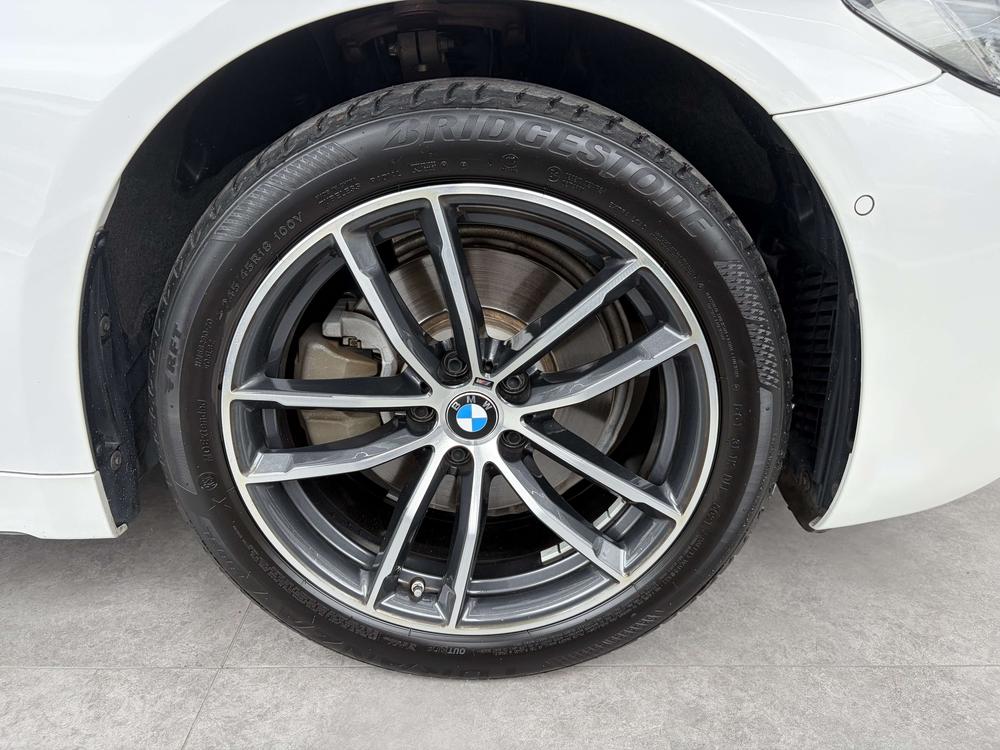 BMW BMW 5-Series