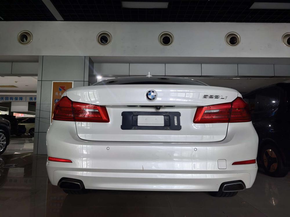 BMW BMW 5-Series
