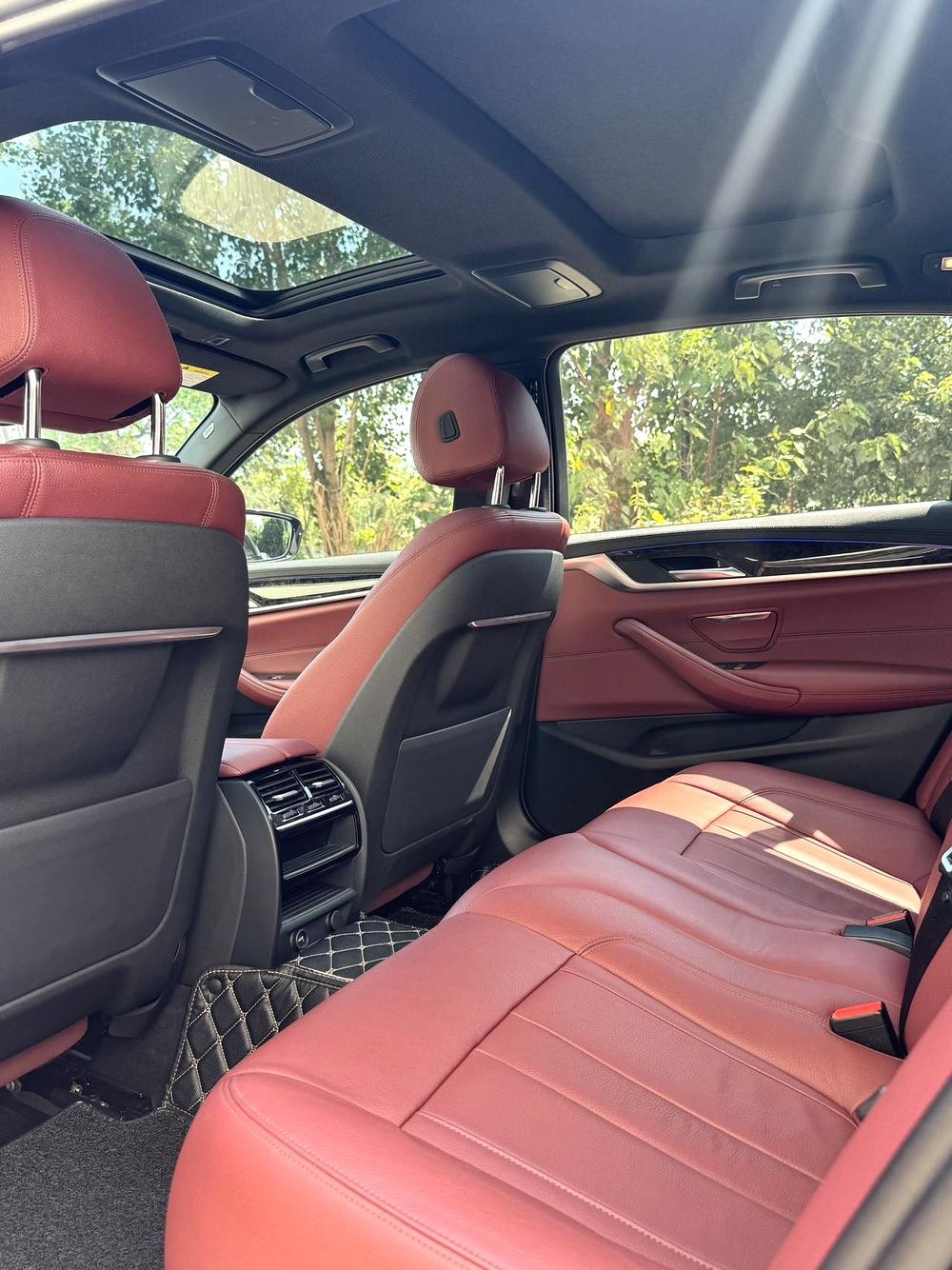 BMW BMW 5-Series