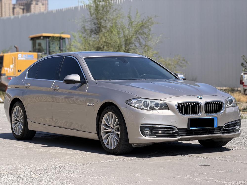 BMW BMW 5-Series