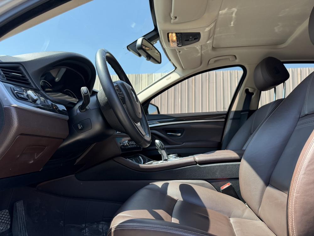 BMW BMW 5-Series