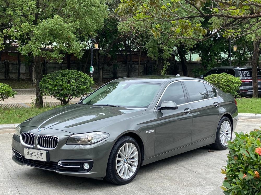BMW BMW 5-Series