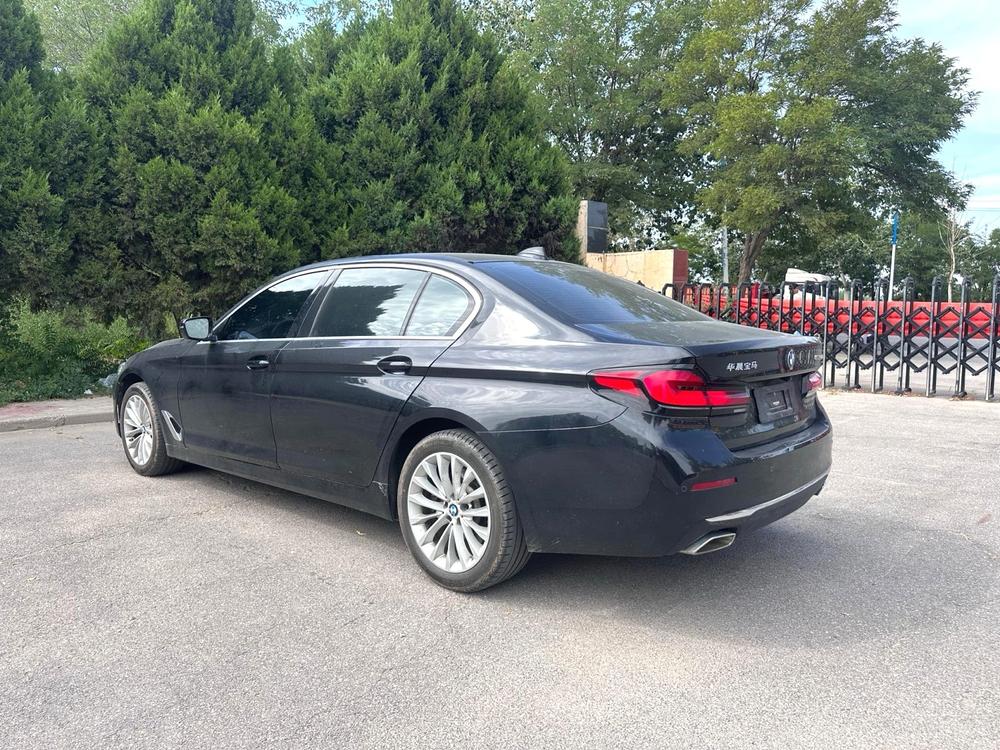 BMW BMW 5-Series