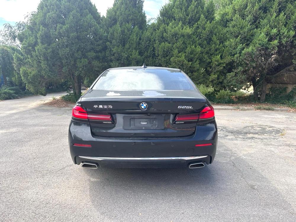 BMW BMW 5-Series