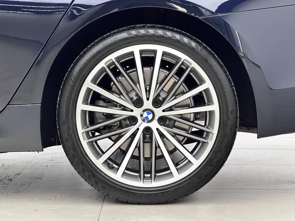 BMW BMW 5-Series