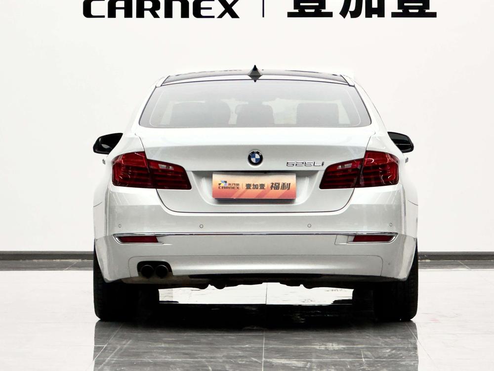 BMW BMW 5-Series