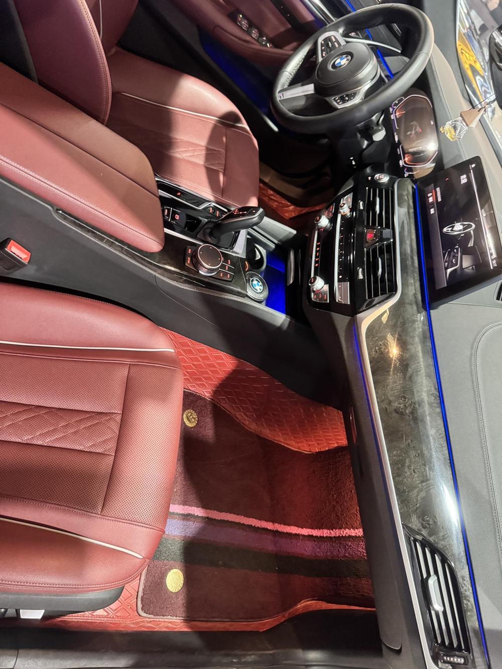 BMW BMW 5-Series