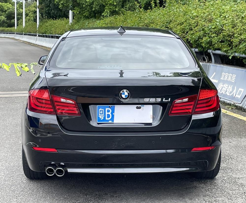 BMW BMW 5-Series