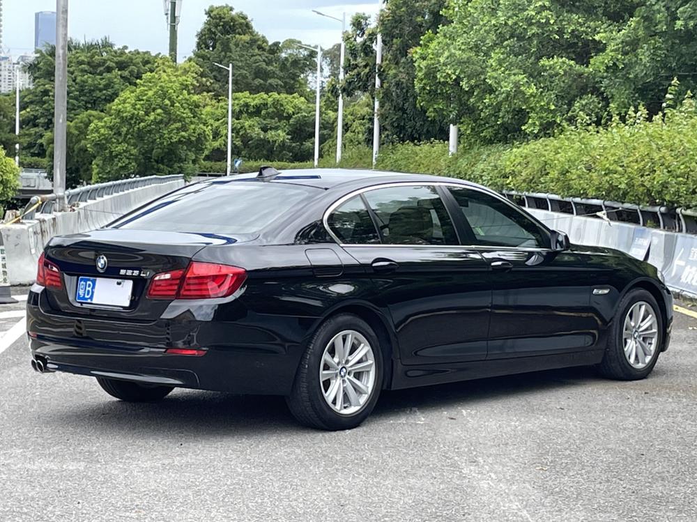 BMW BMW 5-Series