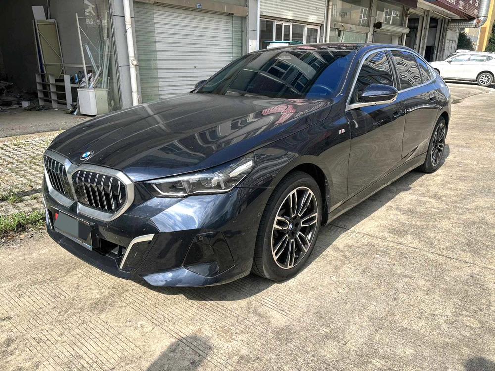 BMW BMW 5-Series