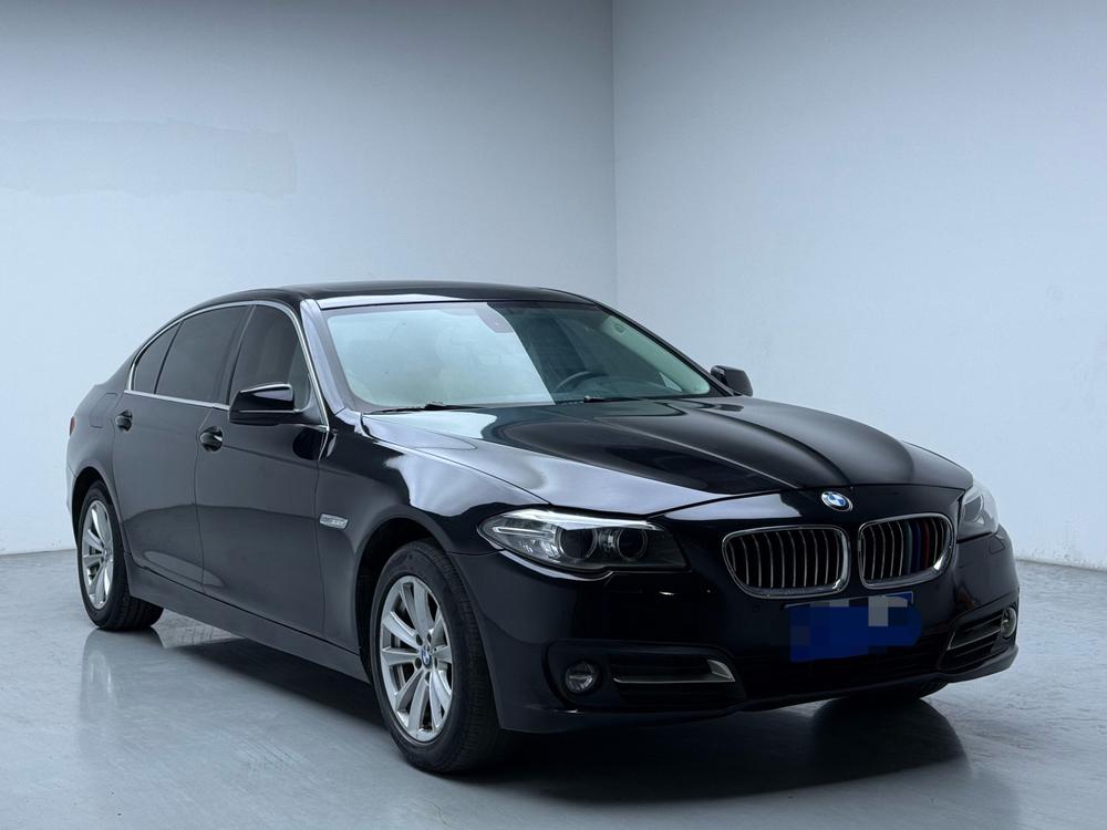 BMW BMW 5-Series