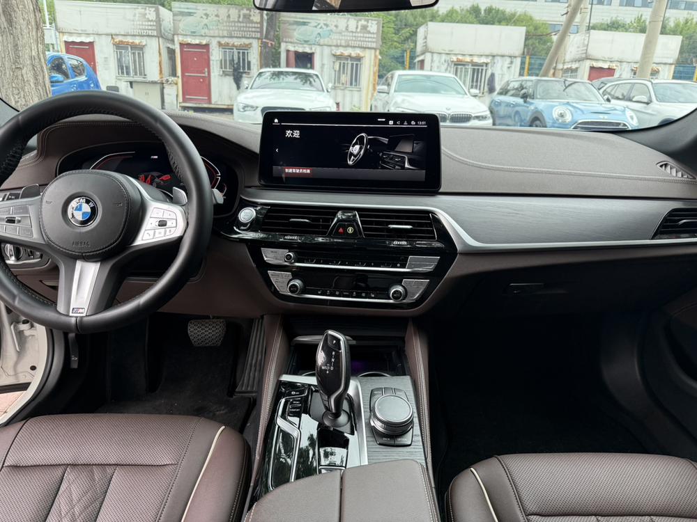 BMW BMW 5-Series