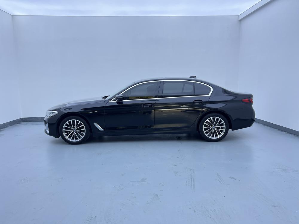 BMW BMW 5-Series