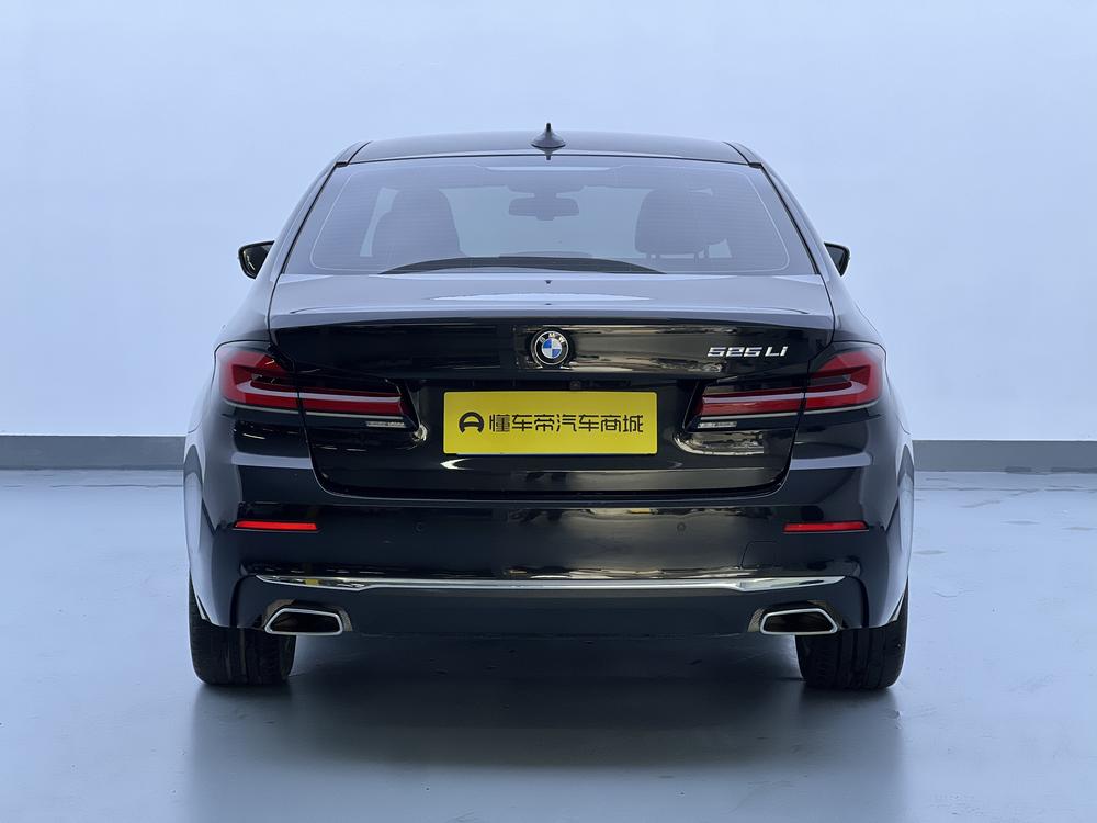 BMW BMW 5-Series