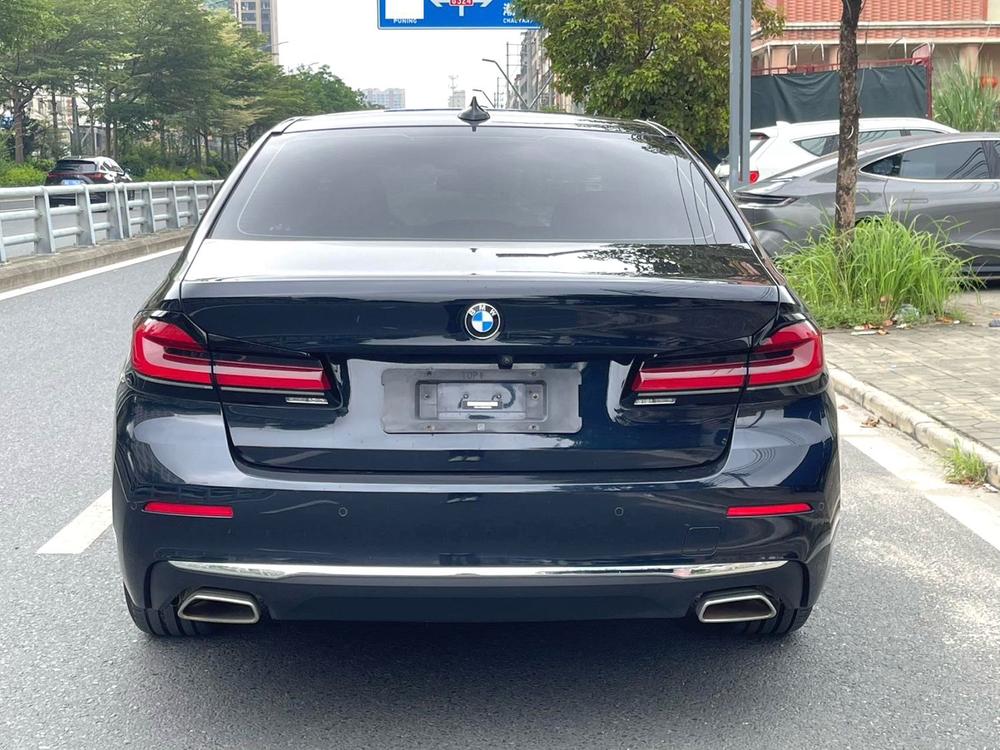 BMW BMW 5-Series