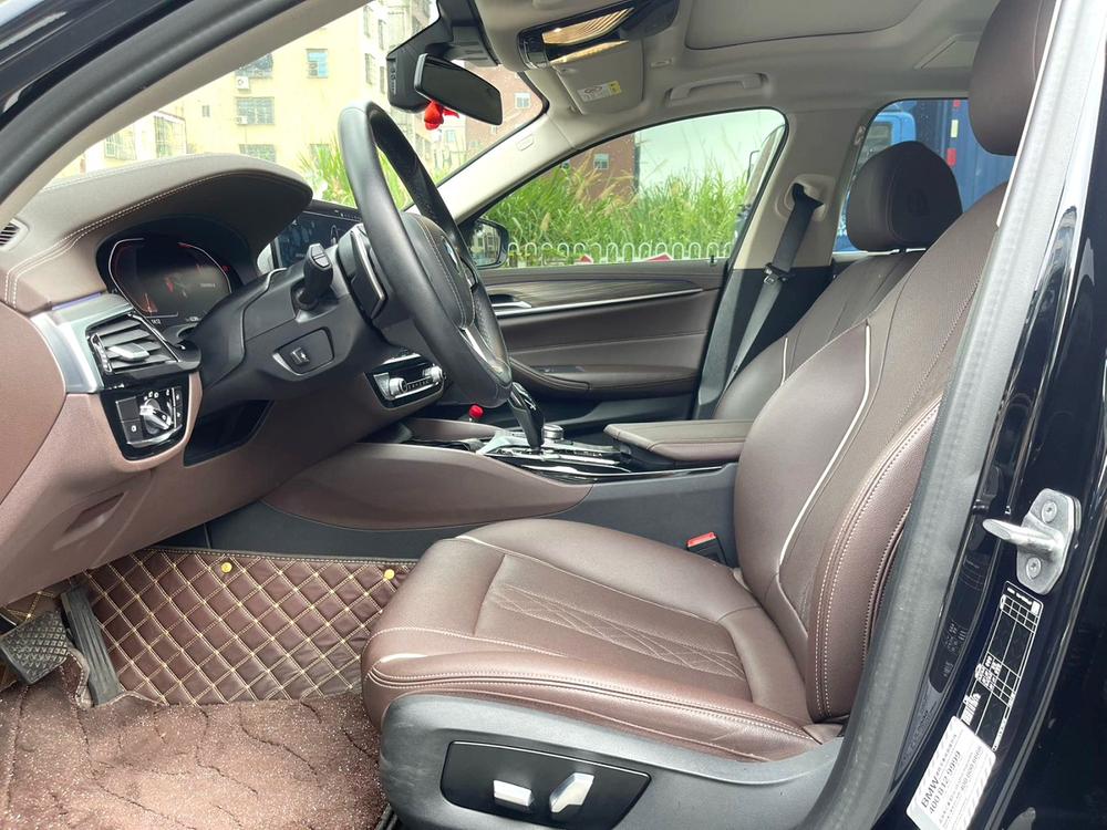 BMW BMW 5-Series