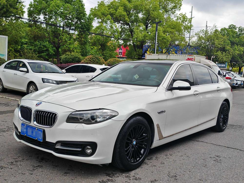 BMW BMW 5-Series