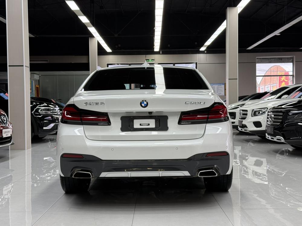 BMW BMW 5-Series