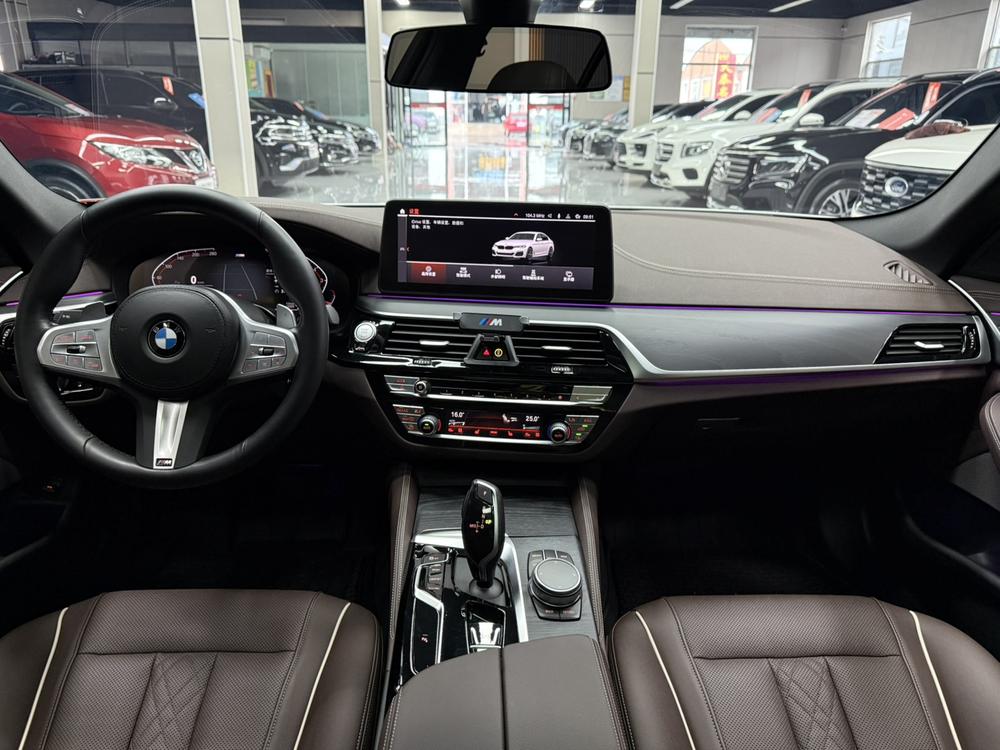BMW BMW 5-Series