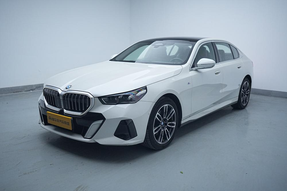BMW BMW 5-Series