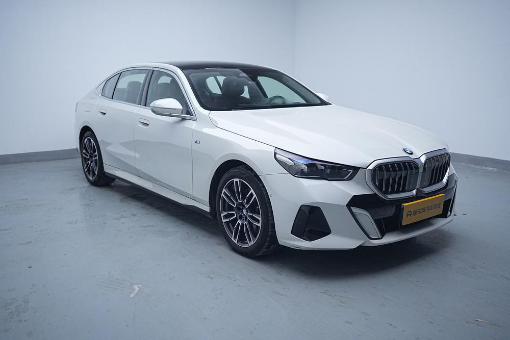BMW BMW 5-Series