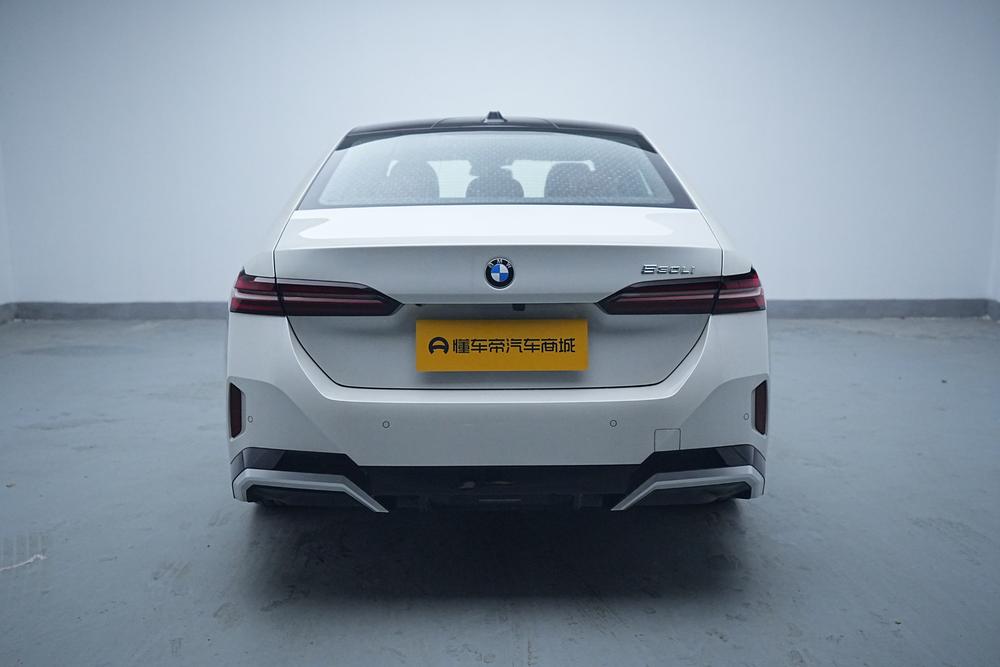 BMW BMW 5-Series