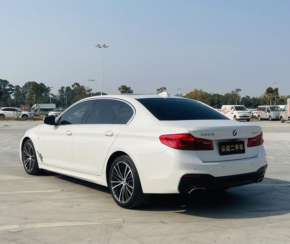 BMW BMW 5-Series