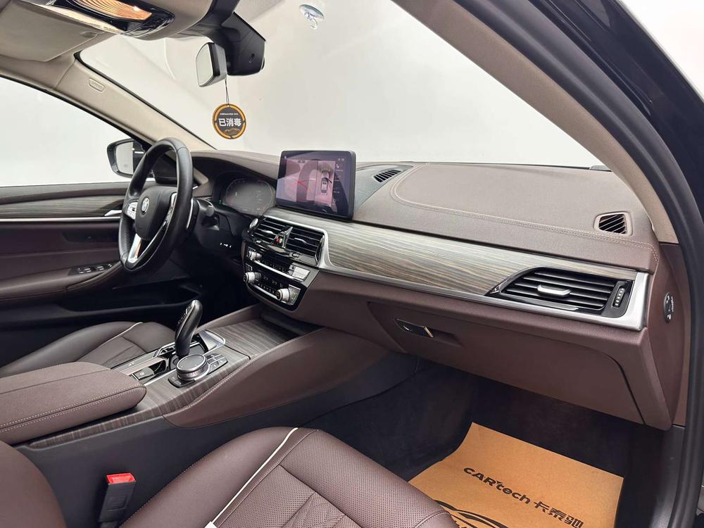 BMW BMW 5-Series
