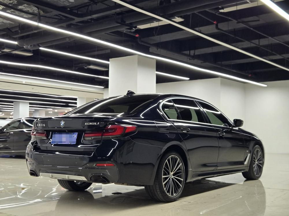 BMW BMW 5-Series