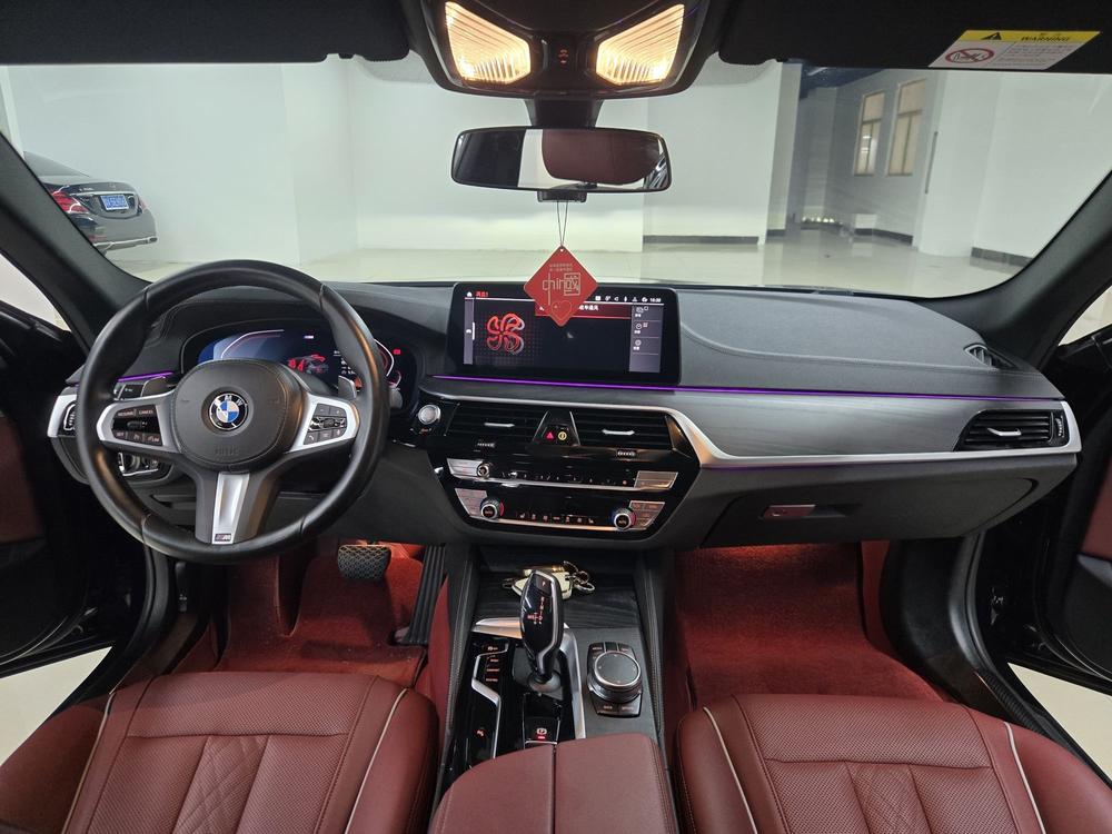 BMW BMW 5-Series