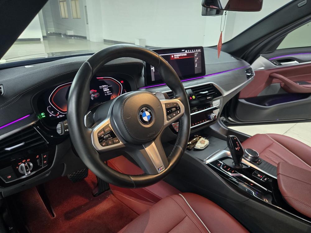 BMW BMW 5-Series
