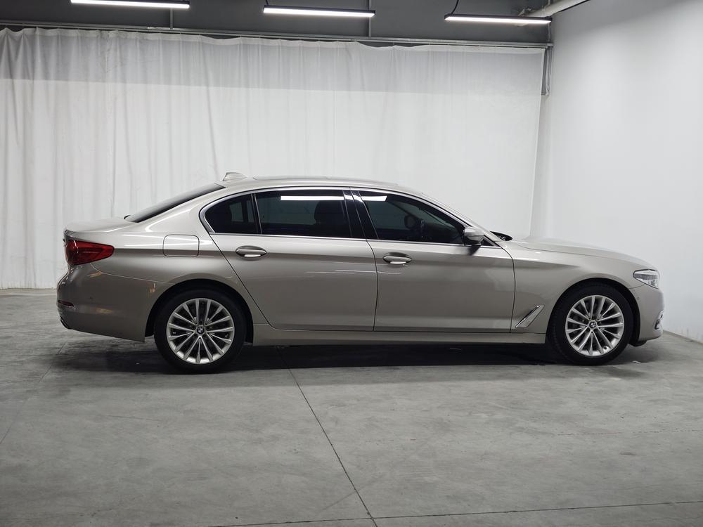 BMW BMW 5-Series