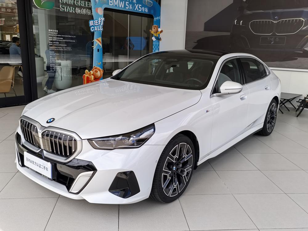 BMW BMW 5-Series
