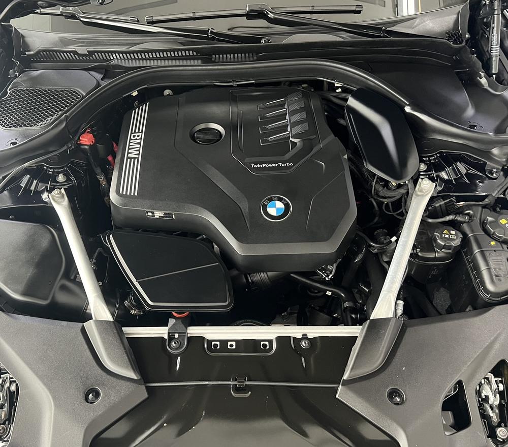 BMW BMW 5-Series