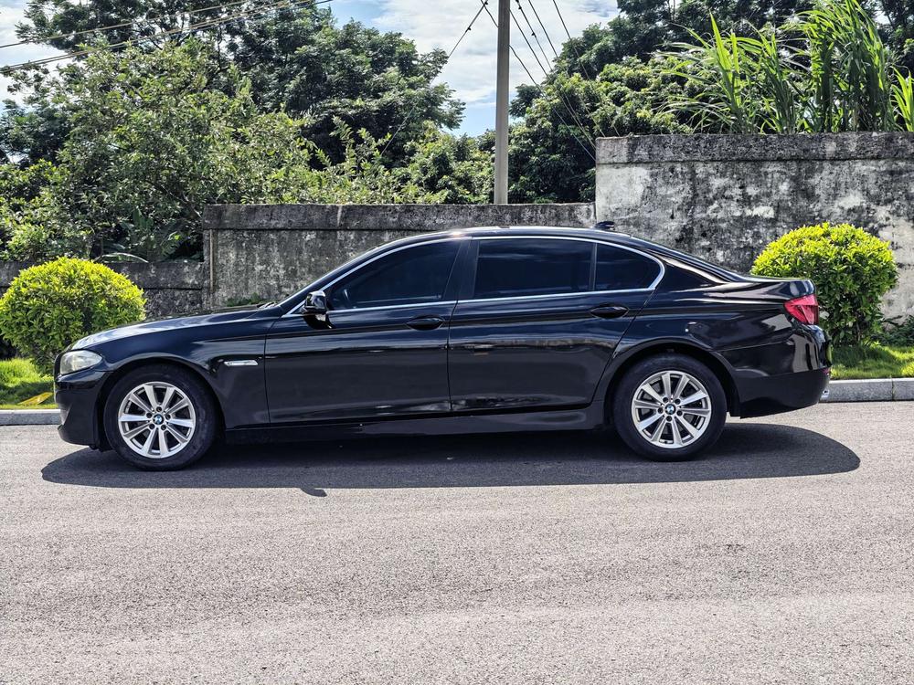 BMW BMW 5-Series