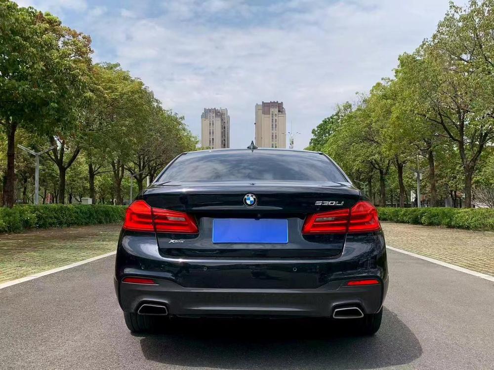 BMW BMW 5-Series