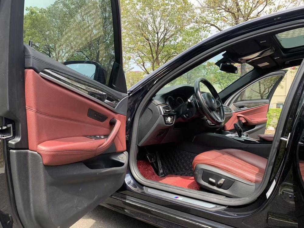 BMW BMW 5-Series