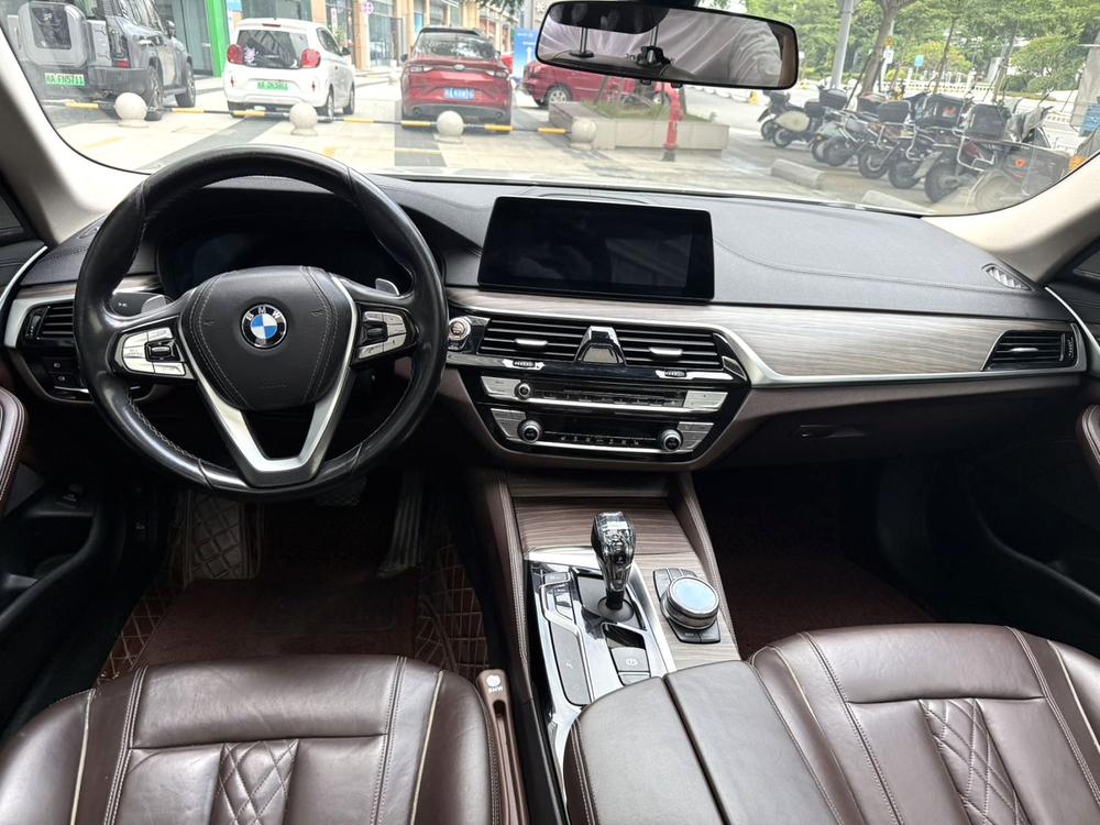 BMW BMW 5-Series