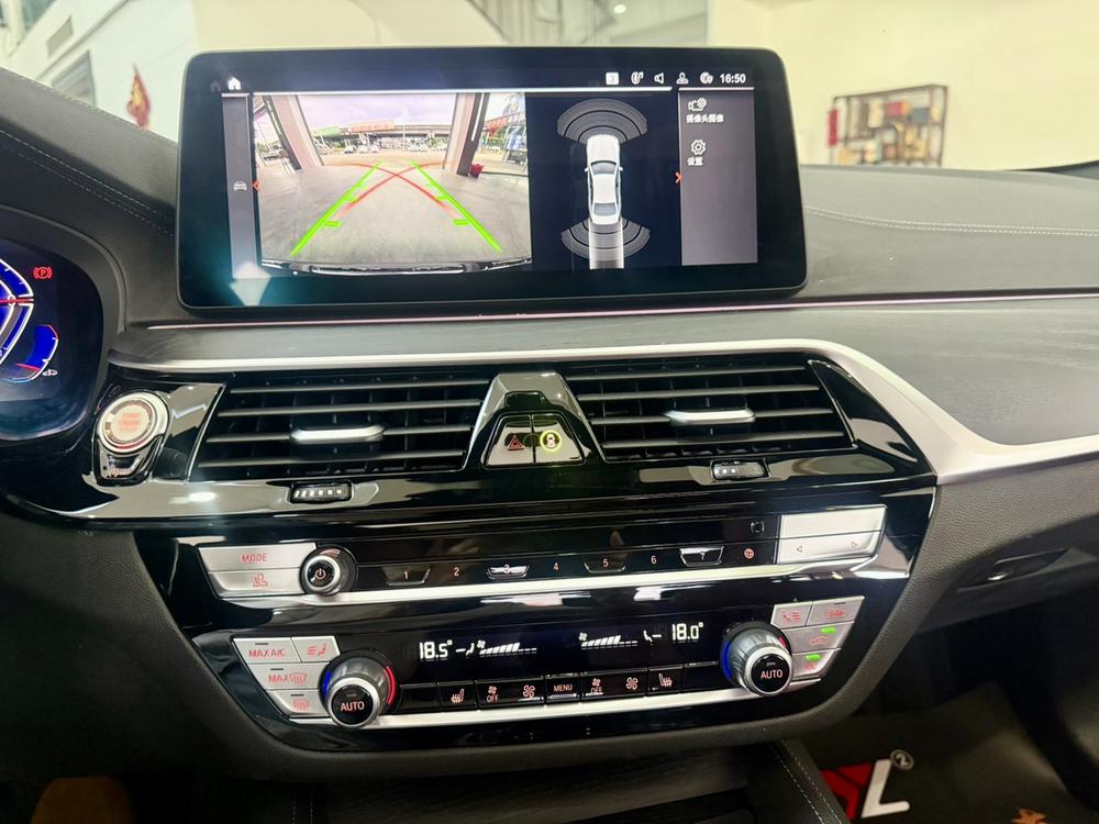 BMW BMW 5-Series